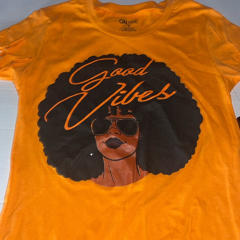 NWT Orange “Good Vibes” Afrocentric Tee - Size S